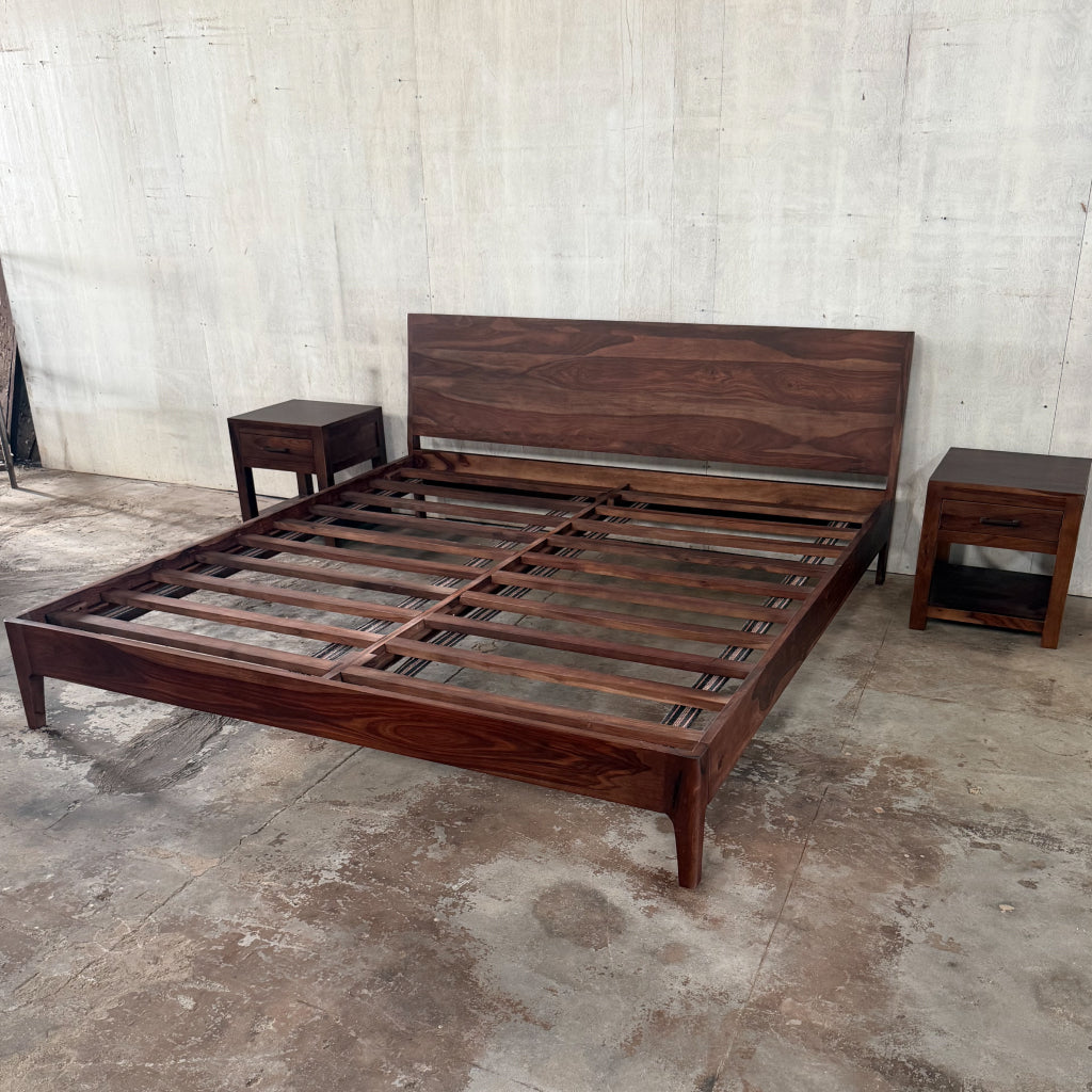 Aravalli Queen Bed (Canyon Walnut)