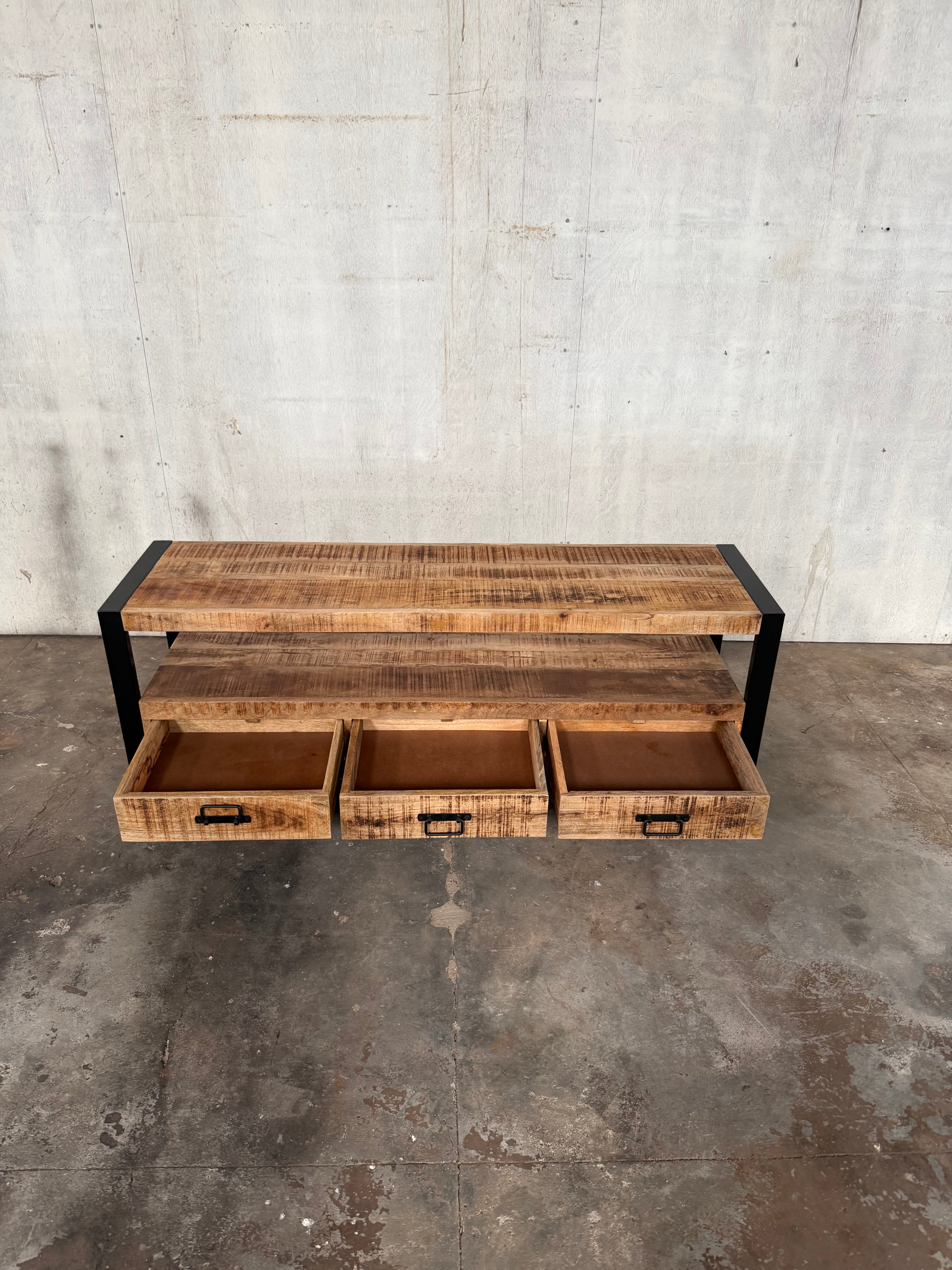 Marwar Loft TV Cabinet — 59″ (Lightwash)