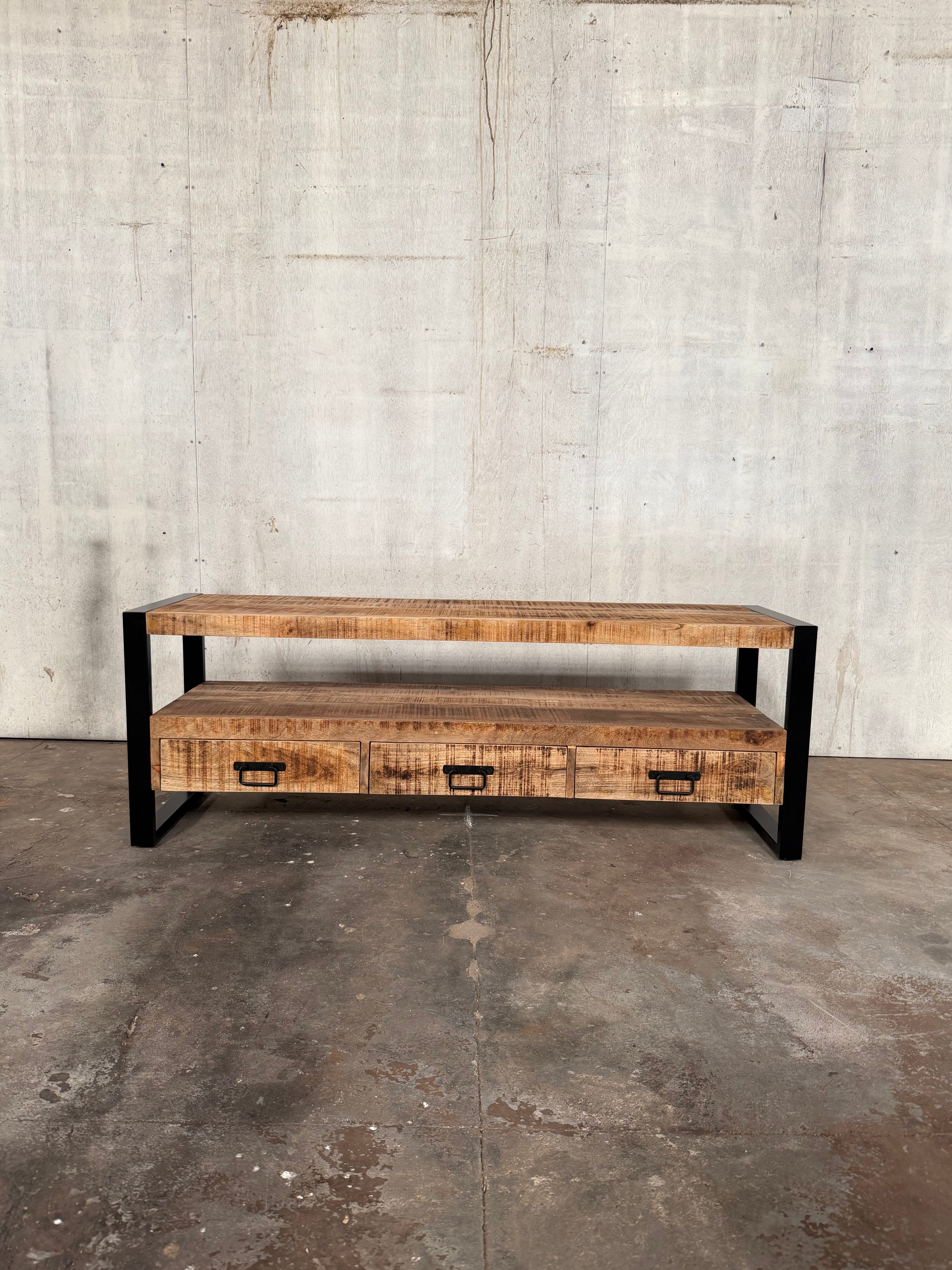 Marwar Loft TV Cabinet — 59″ (Lightwash)