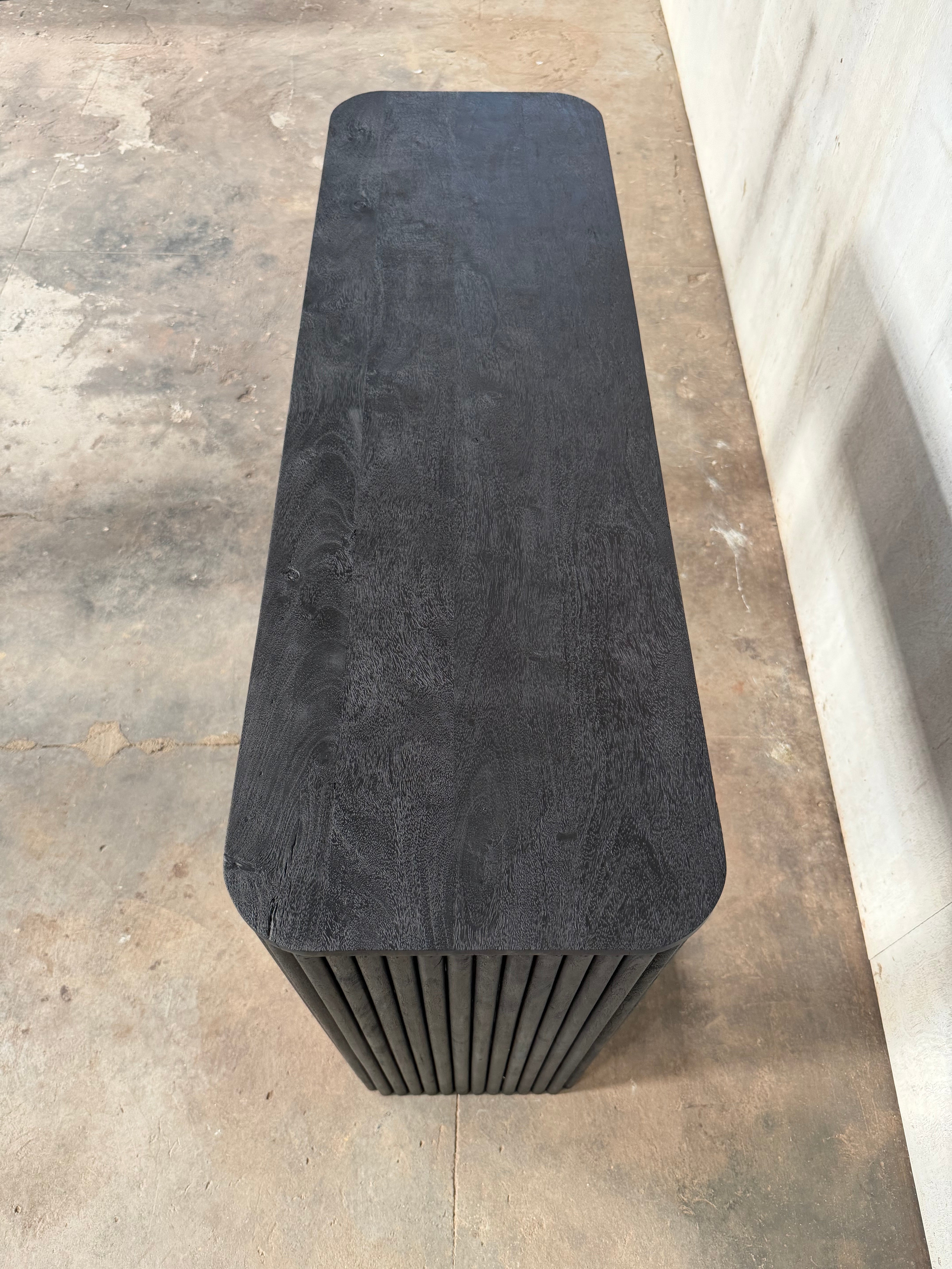 Stria Console Table — 43″ (Black Sand)