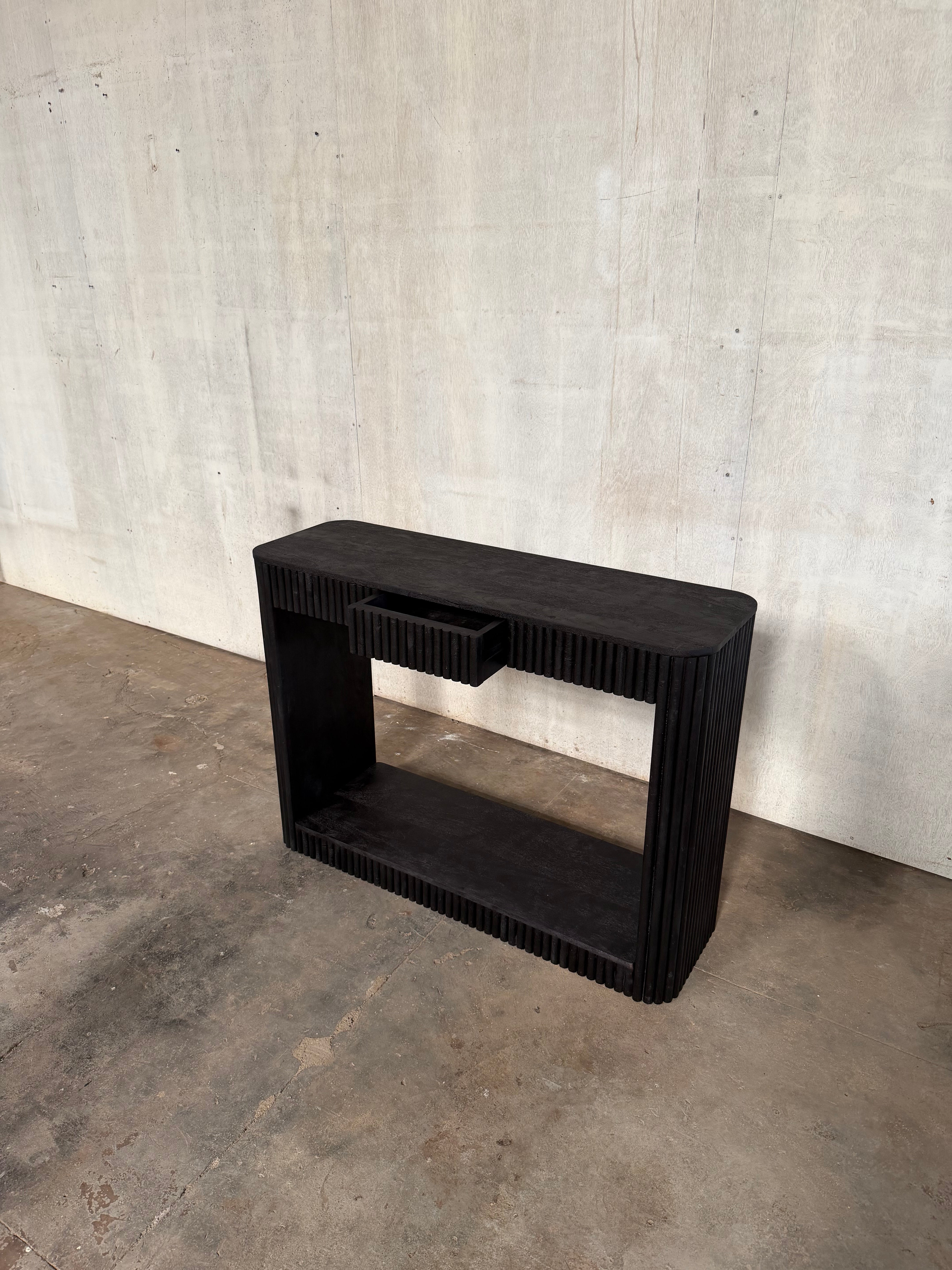 Stria Console Table — 43″ (Black Sand)
