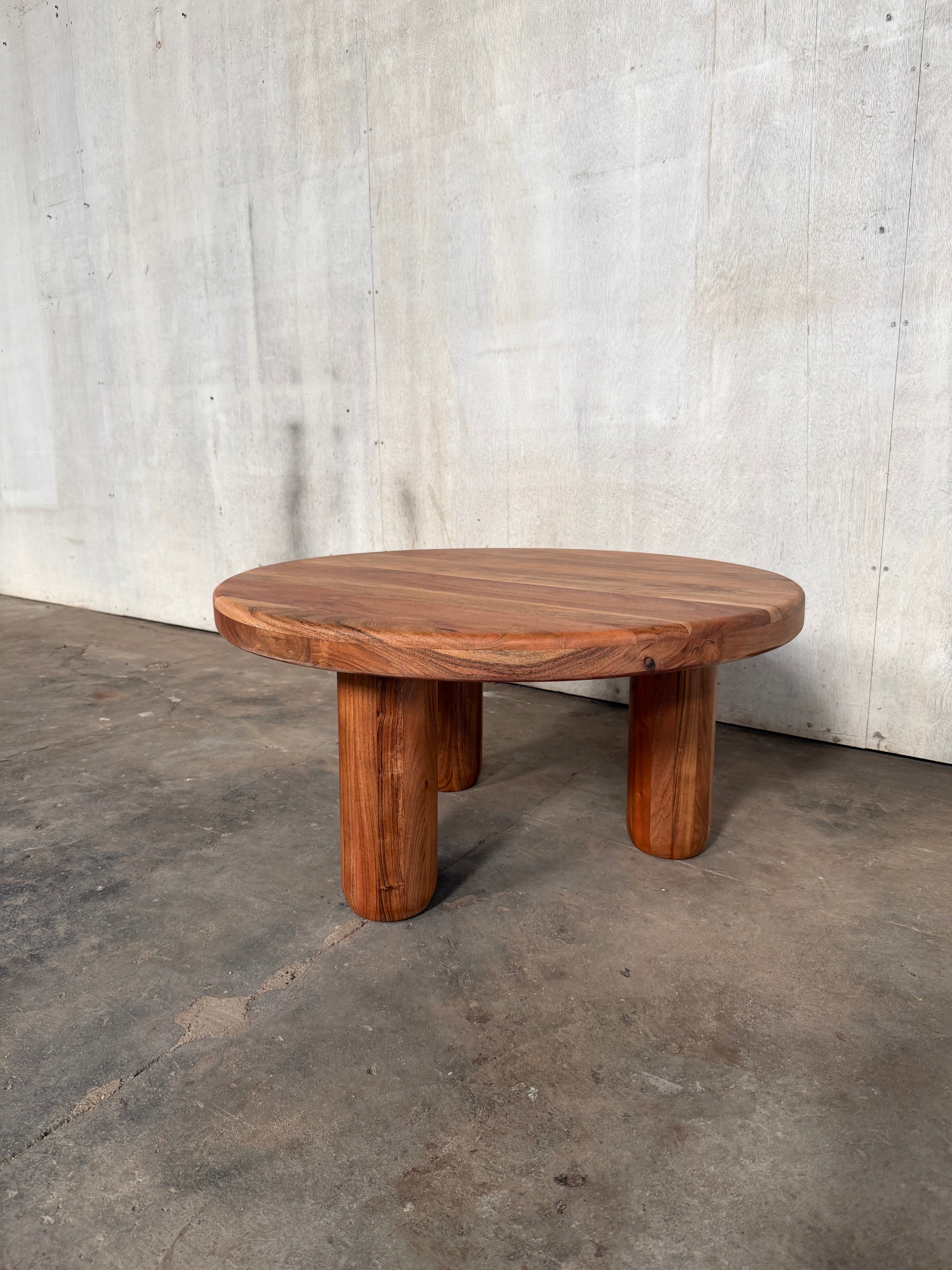Acacia Studio Round Coffee Table — 3-Leg (Canyon Walnut)
