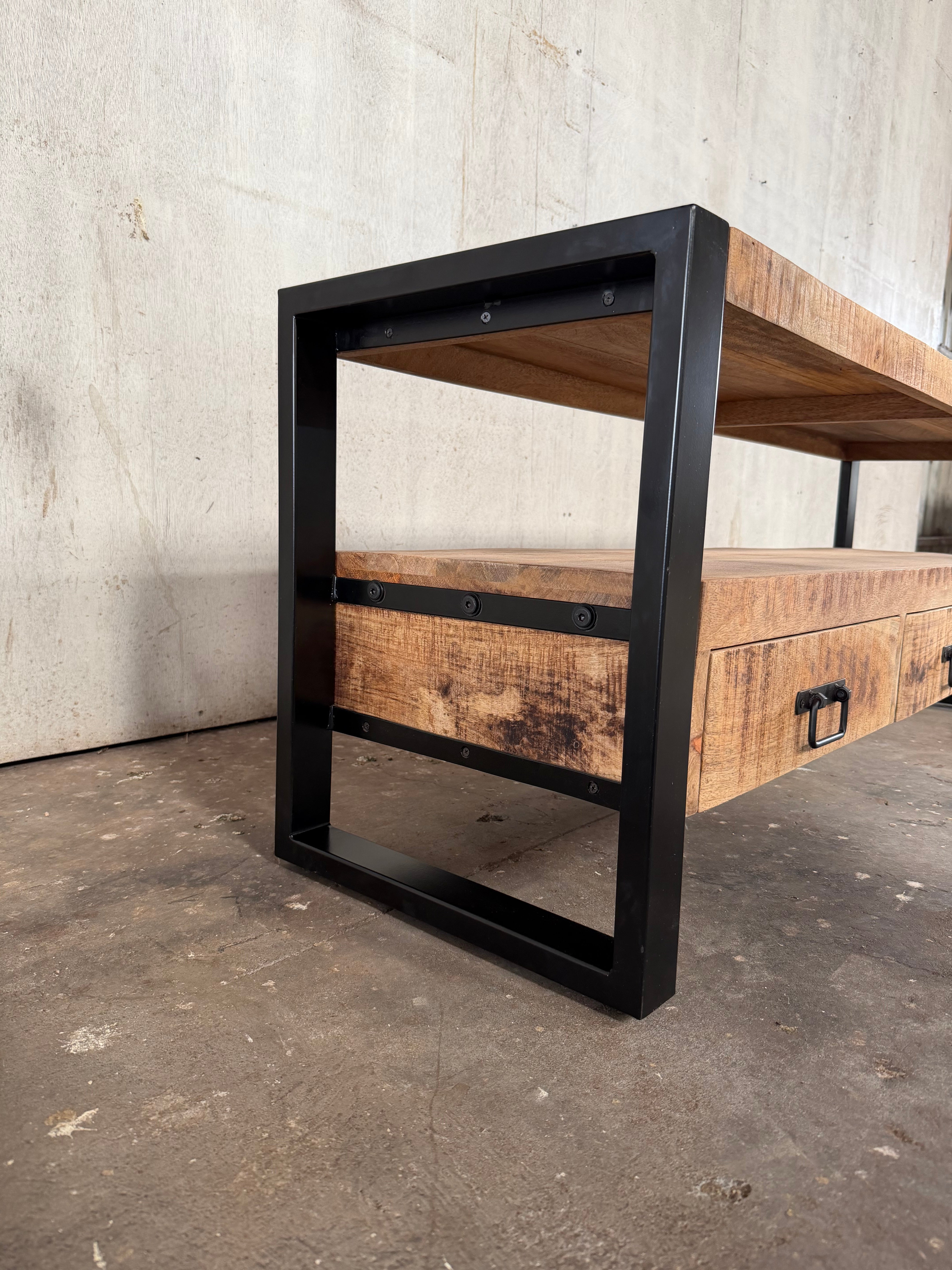 Marwar Loft TV Cabinet — 59″ (Lightwash)